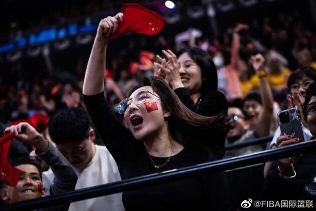 姚明笑了 你对此有什么想说?